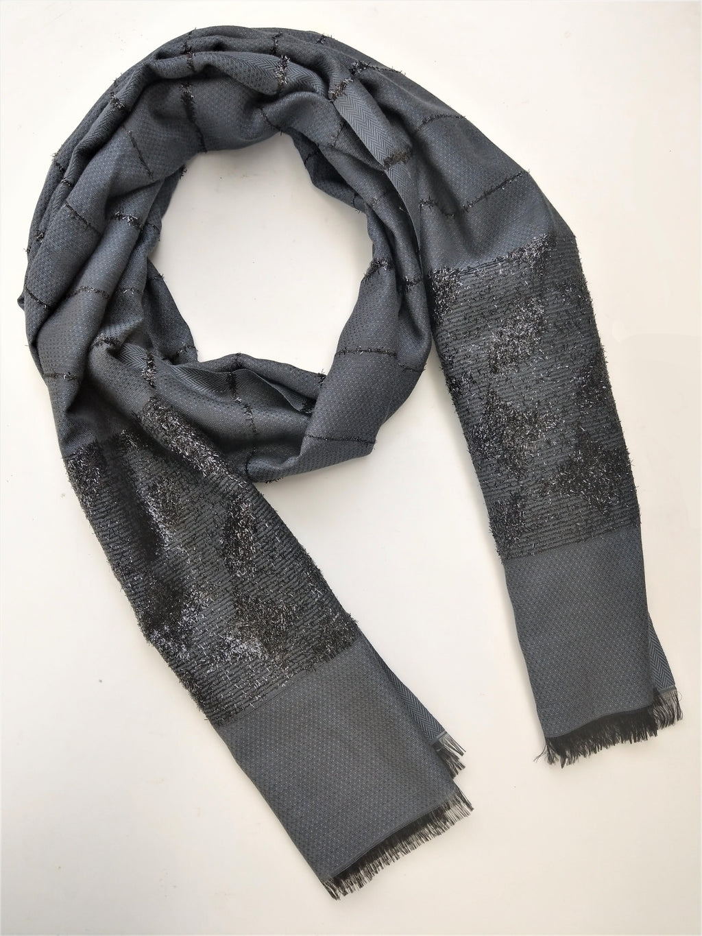 Elegant Grey Scarf